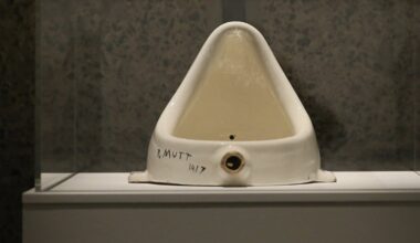 ‘Fountain’ might make you laugh or scowl but asks important questions – a Philly art historian explains why Marcel Duchamp’s iconic 1917 sculpture still provokes