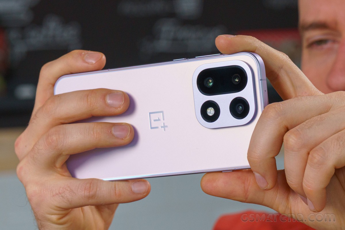 The OnePlus 15 had a 50MP main rear camera
