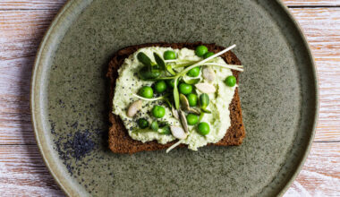 6 Healthy, High-Protein Spreads That Aren’t Peanut Butter, Recommended by Dietitians