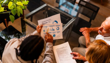 401(k) savers are setting records. How to catch up if you're behind.