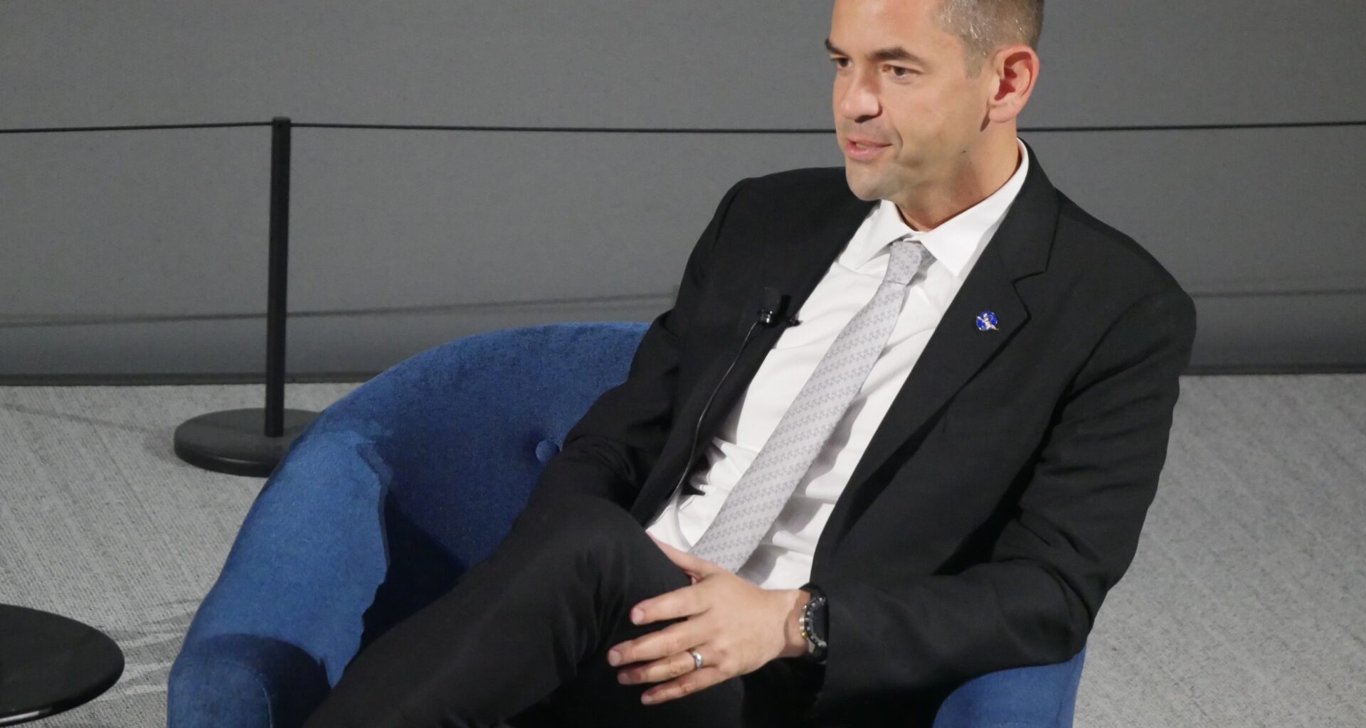Isaacman says NASA ‘dodged a bullet’ with Chinese lunar mission delay