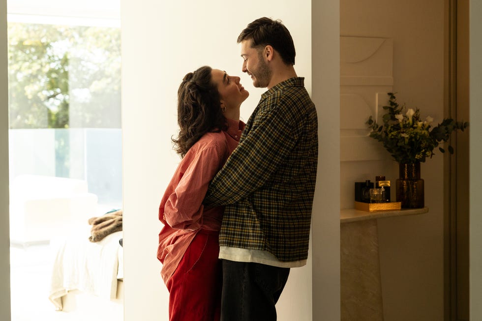 lara ricote, samuel bottomley, break clause
