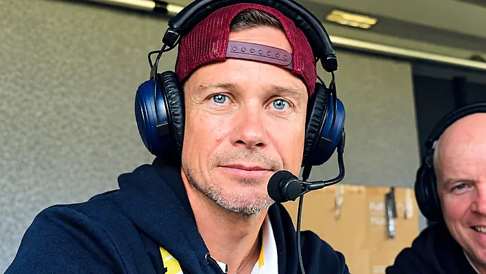 Nicolas Roche on the new “pressures and expectations” on Ben Healy