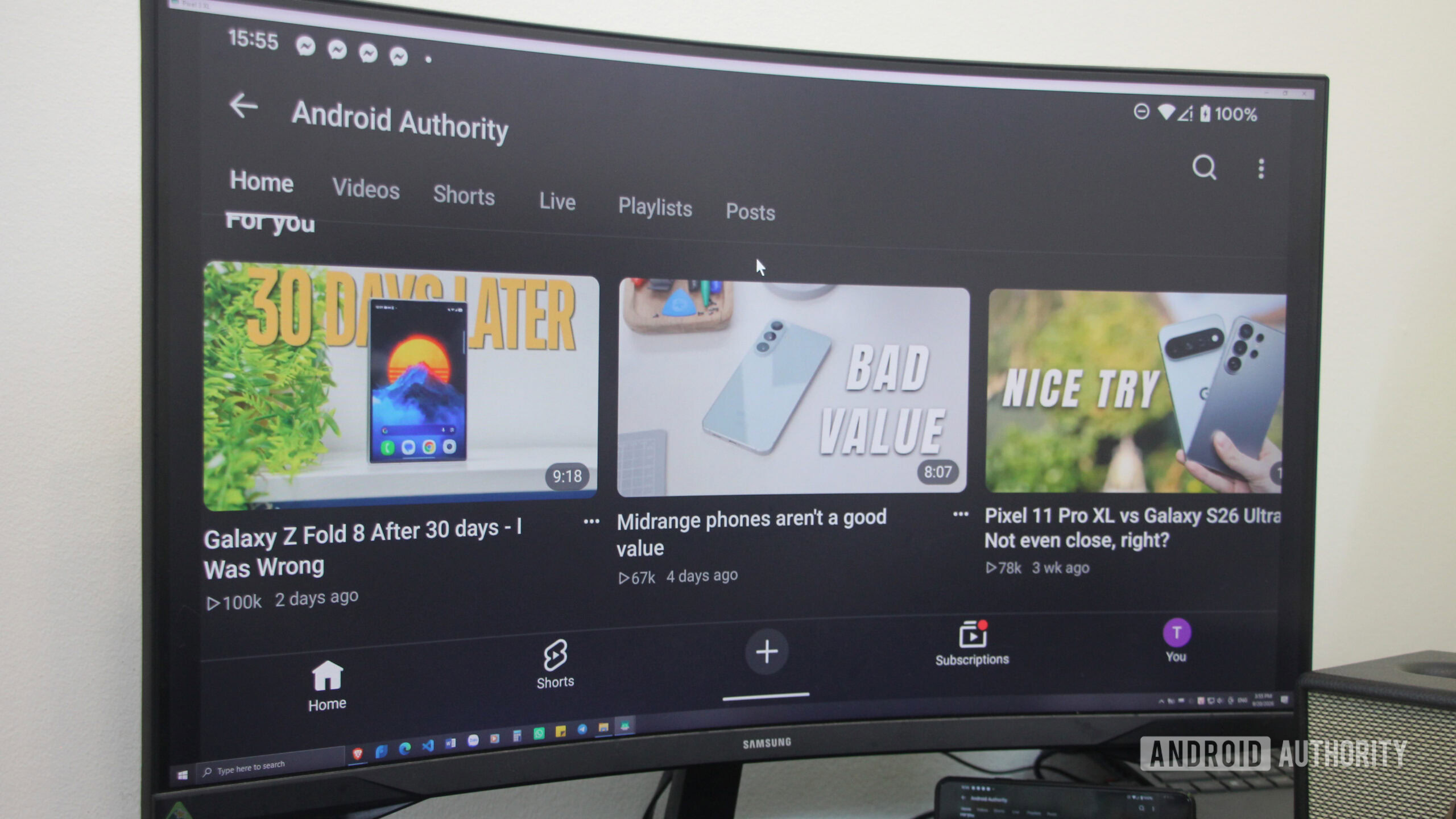 Pixel 3 XL connected to a monitor and being used as a media hub.
