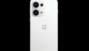 OnePlus 13 or Samsung Galaxy S25: Which One Should You Buy?