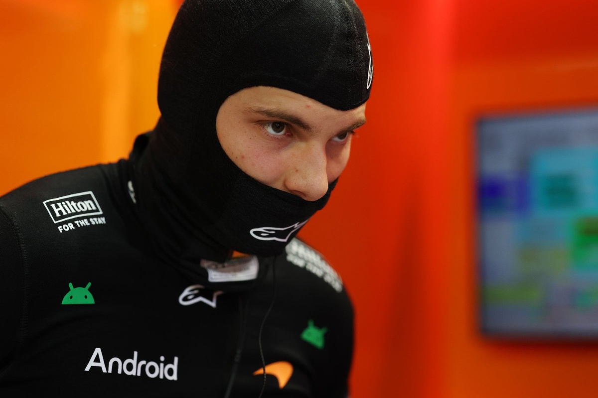 Oscar Piastri hit with three-place Italian GP grid penalty