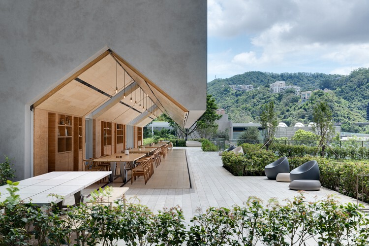 Pavilia Farm Clubhouses / Snøhetta - Image 1 of 29
