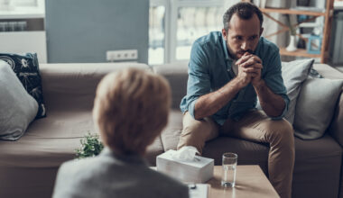 Antagonistic narcissism is linked to cold feelings toward psychologists