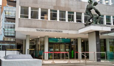 Long past time for UK-EU membership conversation, TUC motion shows