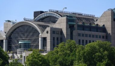 Terry Farrell’s ‘innovative and heroic’ Embankment Place given Grade II listing