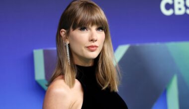 Taylor Swift's VMAs Speech for Artist Director Honors: Read It Here