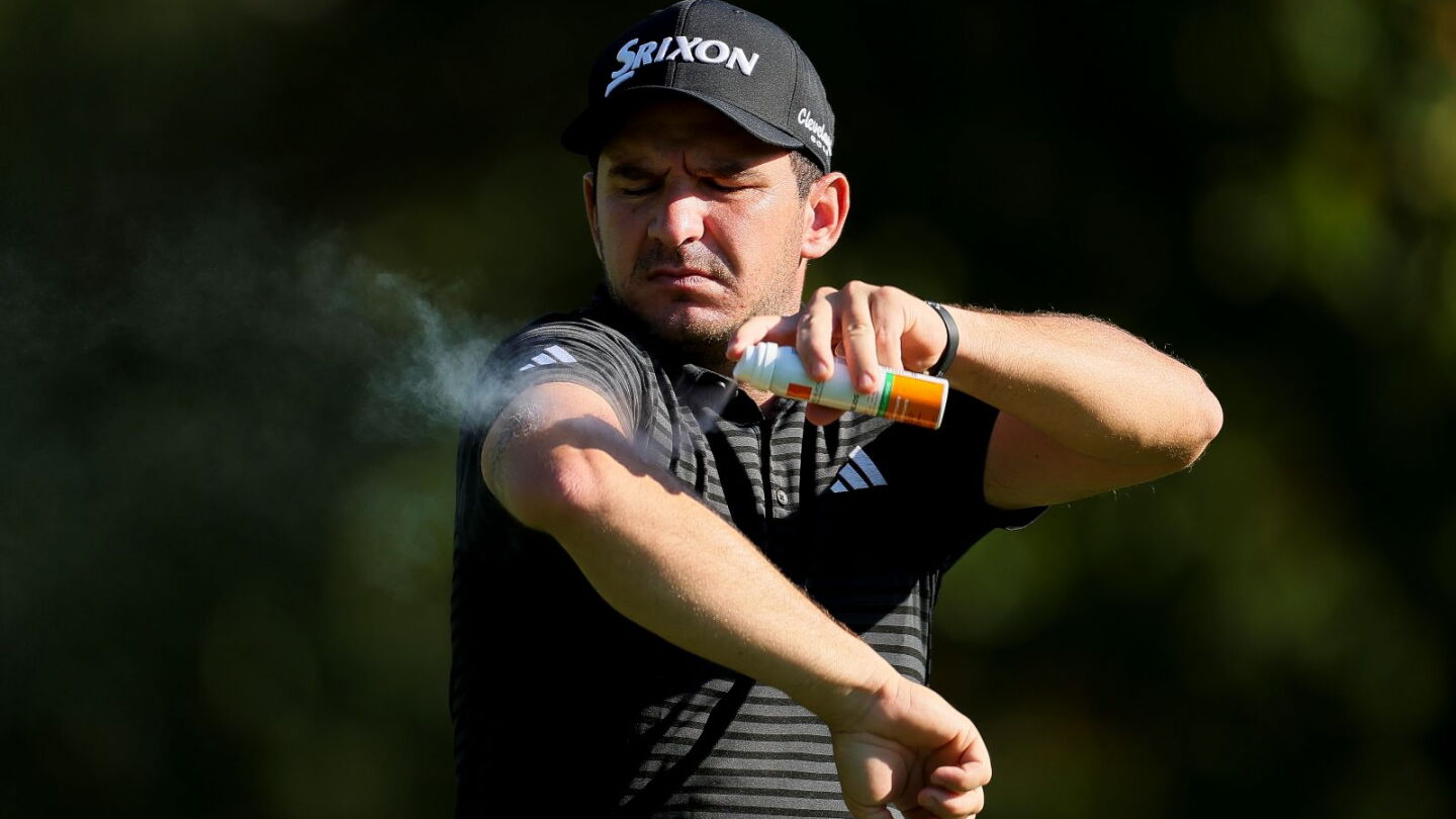 Alejandro Tosti's caddie quits midway through first round in Asheville