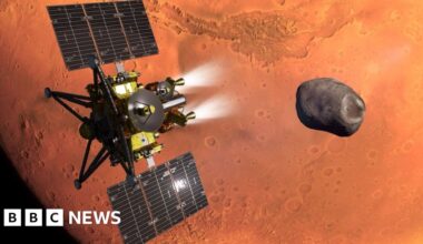 Japan's MMX mission set to grab a piece of Mars's moon Phobos - BBC