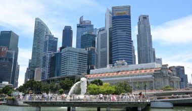 Asia wealth transfer tests family unity, report says