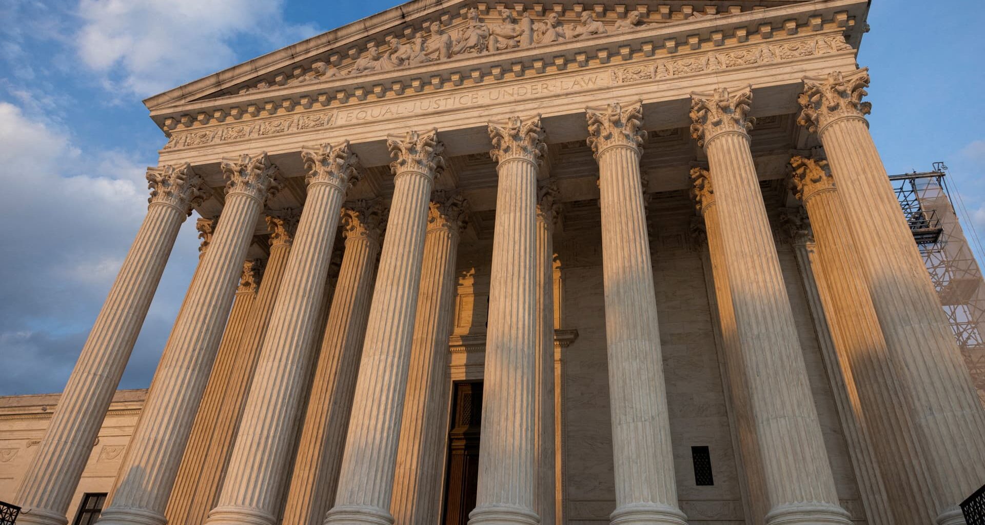 Supreme Court weighs 401(k) case about private funds, underperformance