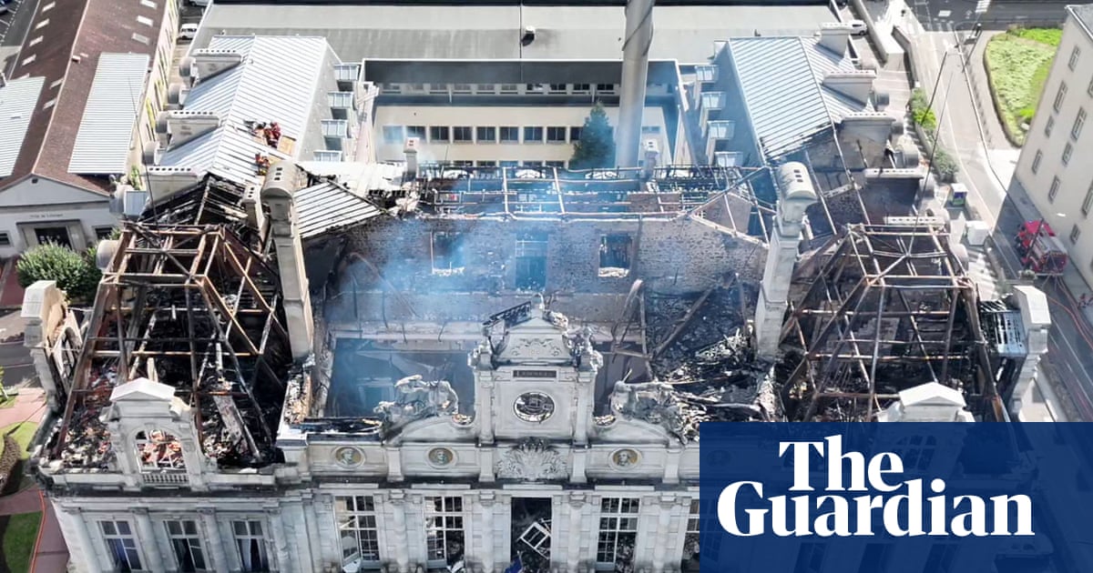 France hit by debt sell-off as protests unnerve investors | France