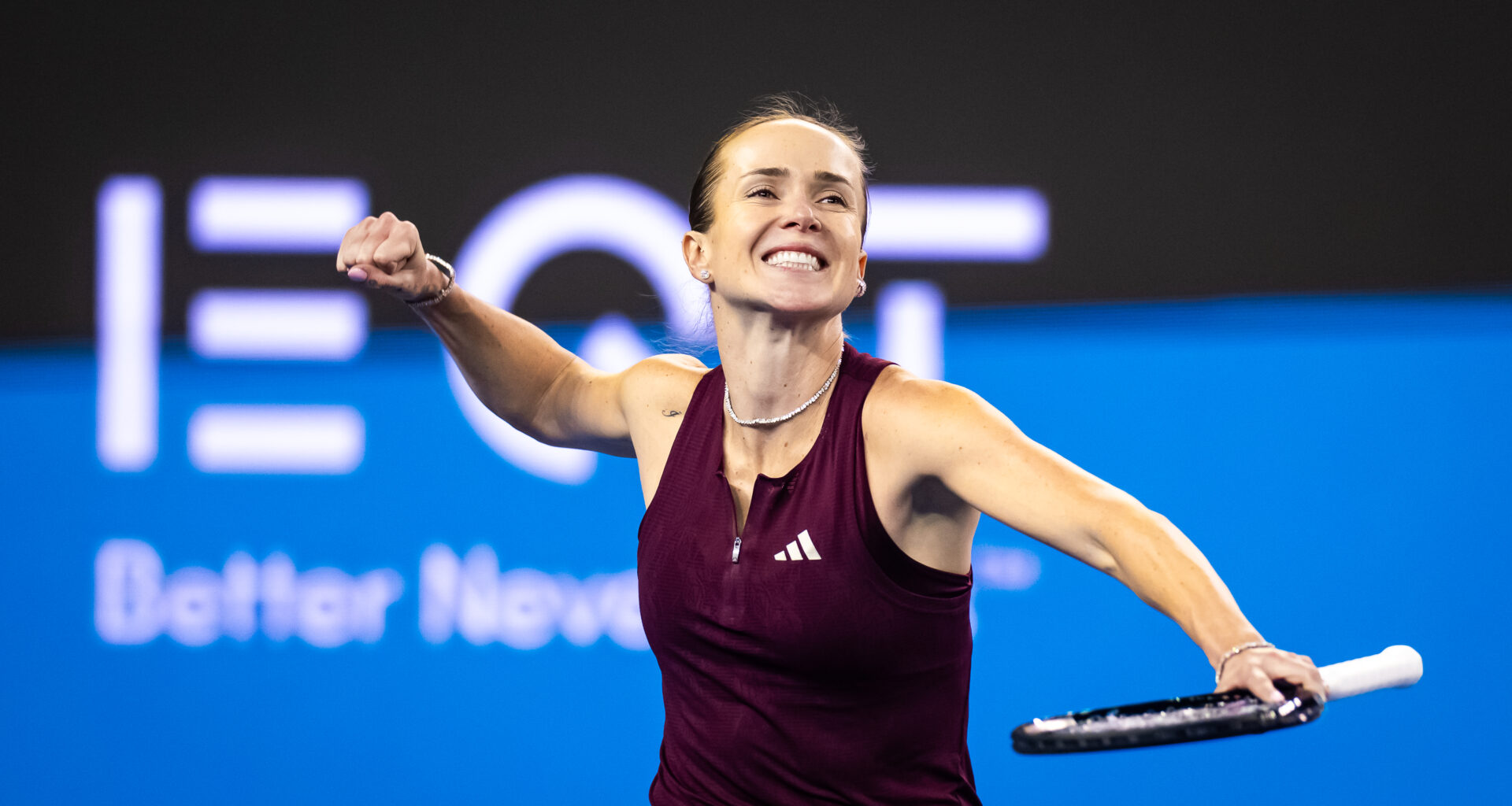 Svitolina wins sixth edition of rivalry vs. Sakkari to make Beijing last 16