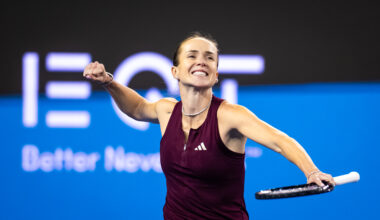 Svitolina wins sixth edition of rivalry vs. Sakkari to make Beijing last 16