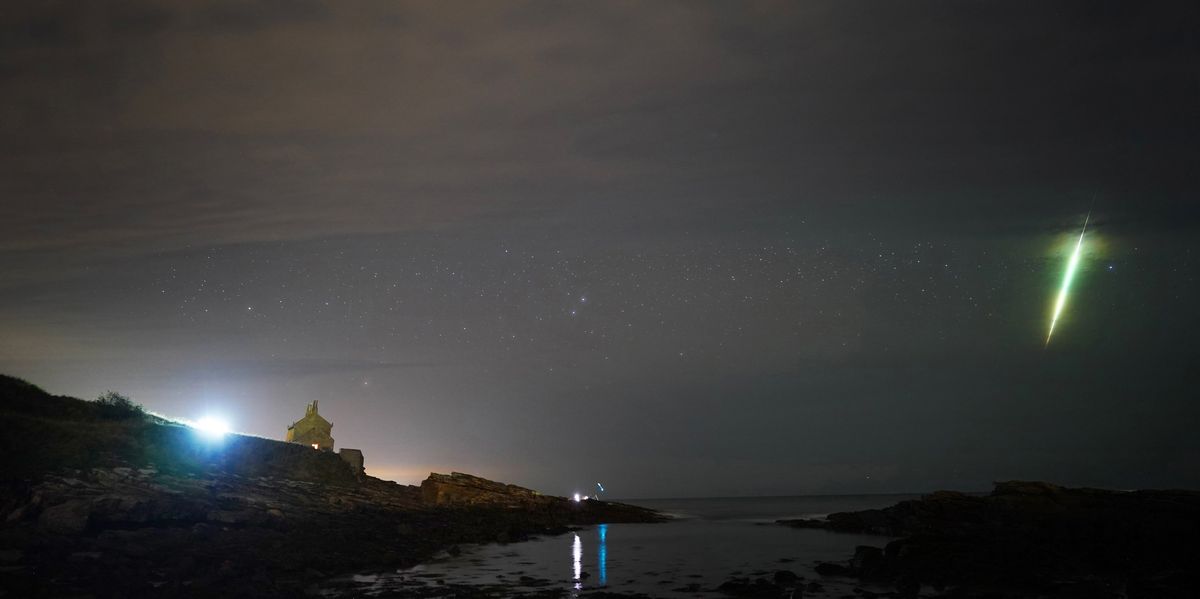 Draconid meteor showers: Britons set for stunning night of stargazing shooting stars over UK skies tonight