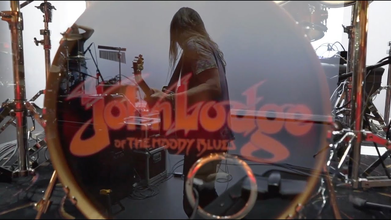 John Lodge Performs 'Nights in White Satin' with Jon Davison of YES - YouTube