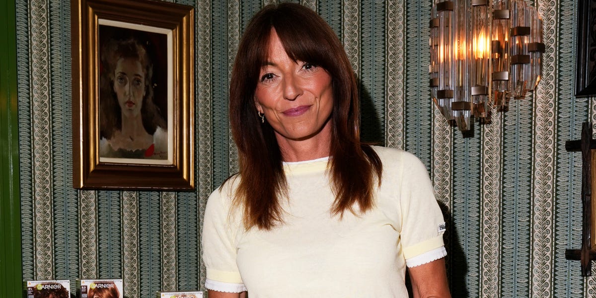 Davina McCall had "advanced Alzheimer's" symptoms following brain tumour operation in "hardest year"