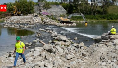 In 1899, Indianapolis built a dam to create a boating lake on the White River; 127 years later, crews are removing it after the structure altered more than four miles of river and blocked aquatic wildlife