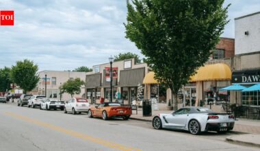 Two Indiana business partners agreed to split commissions from retirement seminars in 2019 without a written contract; after a money dispute, an October 15 appeals court upheld a $119,779 judgment against one partner
