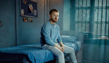 Coronation Street reveals prison hell for Gary in early ITVX episode