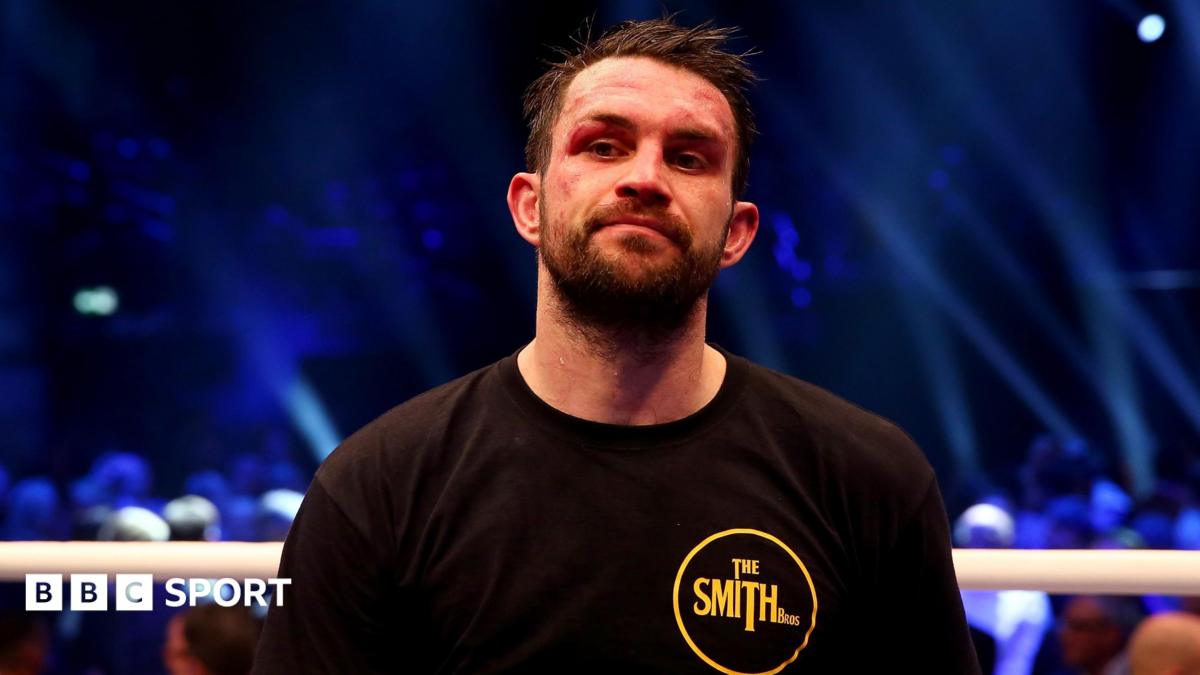 British boxer Paul Smith pictured in a T-shirt in a boxing ring