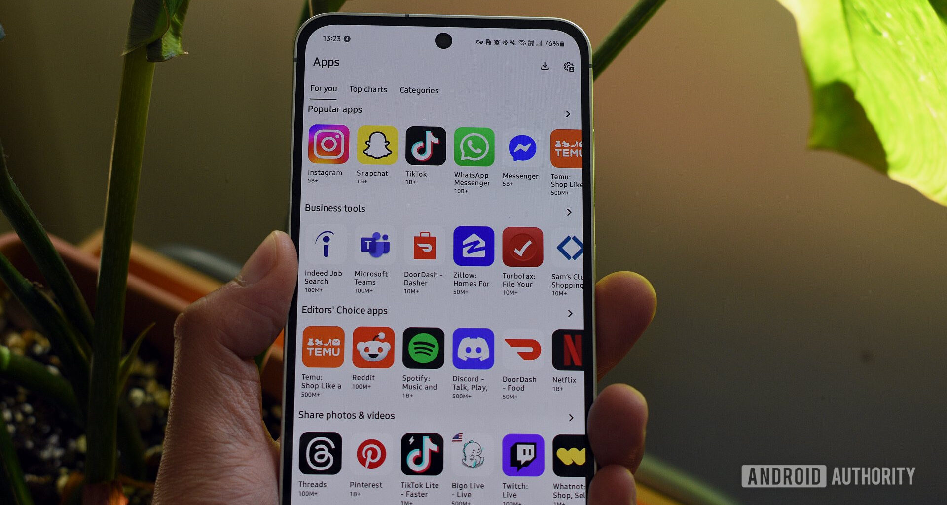 aurora store google play store alternative 1