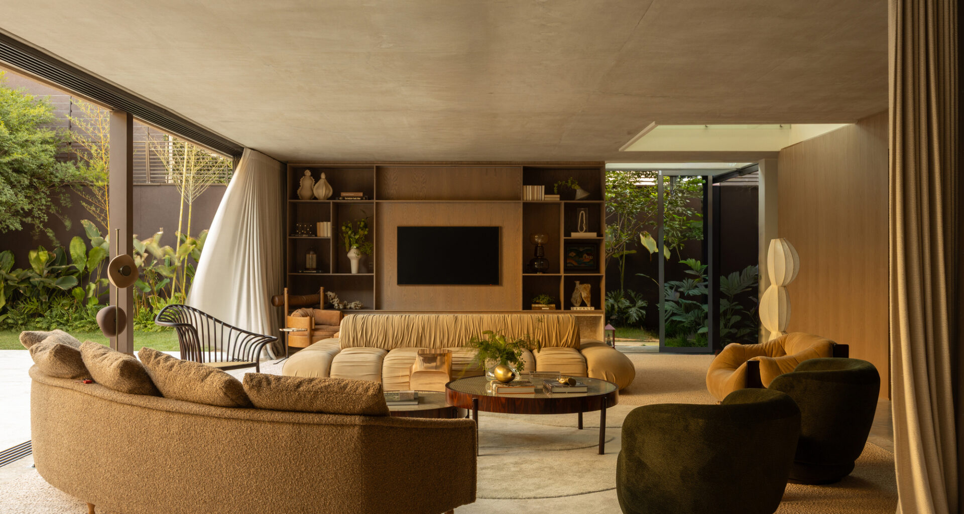 MAS House / SUITE | ArchDaily