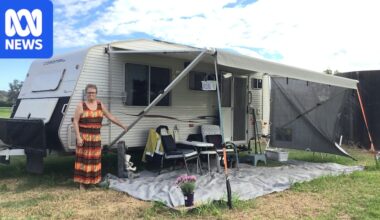 Struggling to afford retirement, older Australians call for pension increase