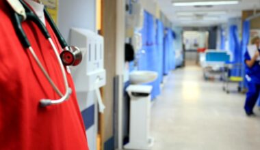 Swindon healthcare workers to strike for 24 hours over staffing row