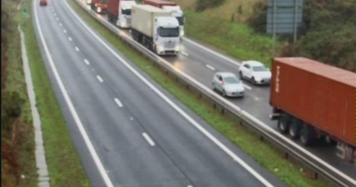 Live updates as A14 Orwell Bridge closure causes traffic chaos - Ipswich Star
