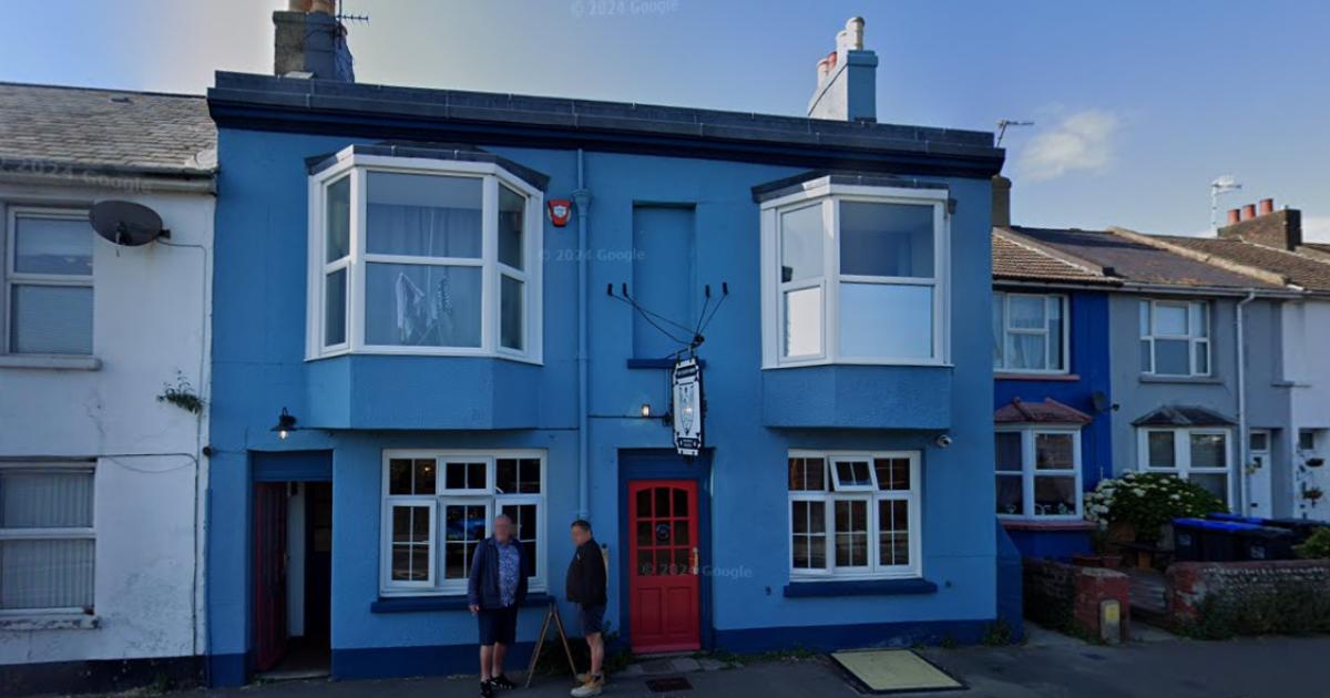 Joe Lycett gave The Selden Arms pub a free £100 drinks tab