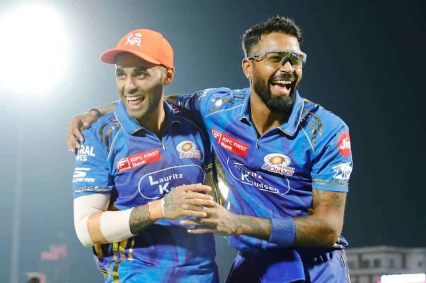 Mumbai Indians' long-serving players Hardik Pandya and Suryakumar Yadav