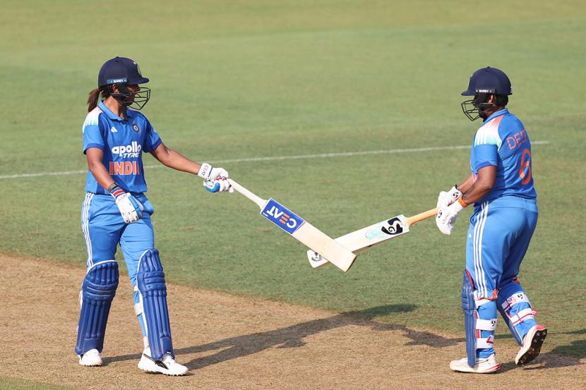 Harmanpreet-Kaur - Deepti-Sharma Harmanpreet-Kaur - Deepti-Sharma
