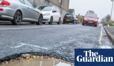 Reform UK-run council boycotts reporter after row over potholes | Reform UK