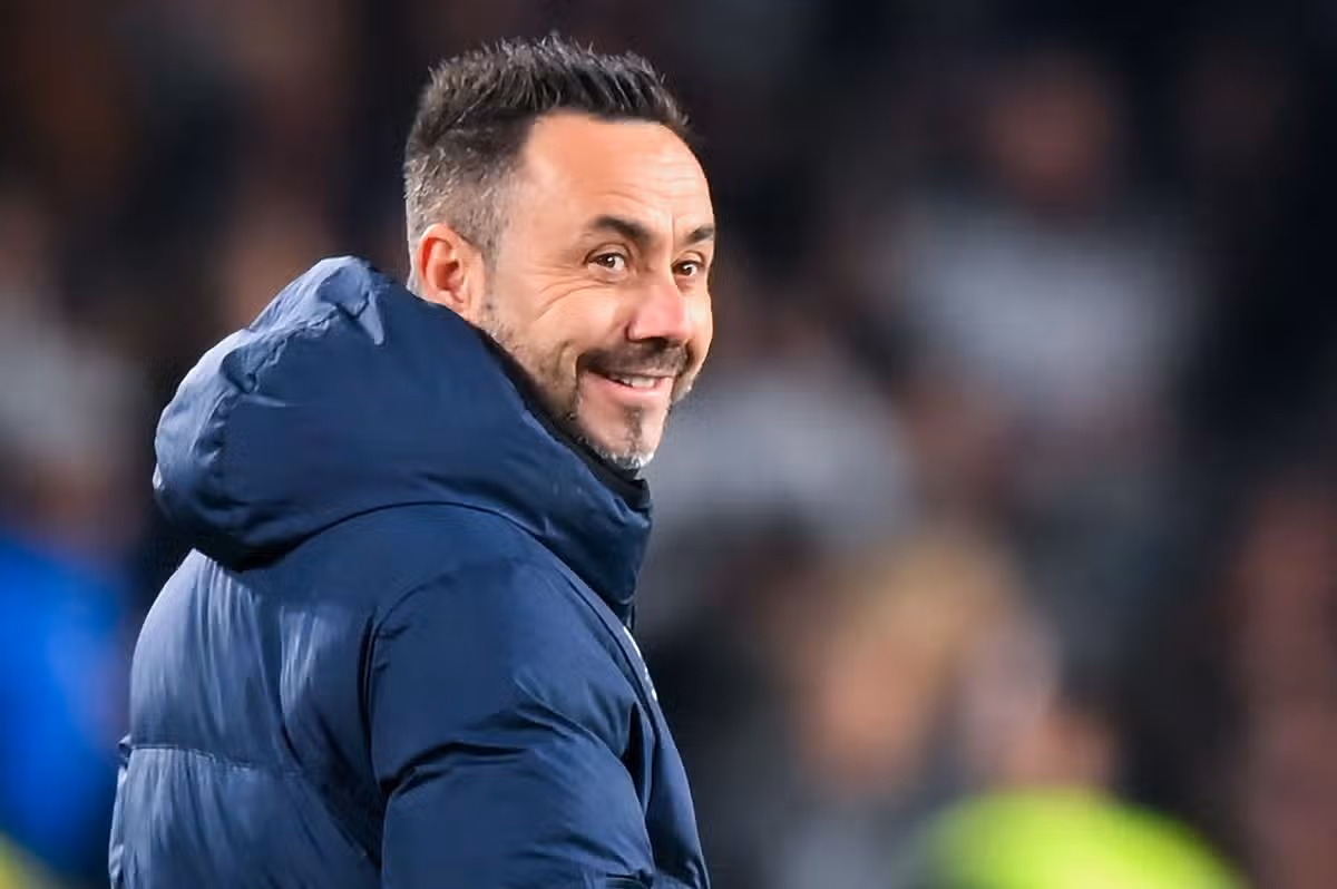Head Coach Roberto De Zerbi of Tottenham Hotspur reacts after Richarlison of Tottenham Hotspur scored a goal during the Sydney Super Cup match between Chelsea FC and Tottenham at Accor Stadium on August 01, 2026 in Sydney, Australia