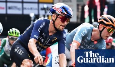 Pidcock ‘mad’ after two teammates collide with police motorcyclist in Italy | Cycling