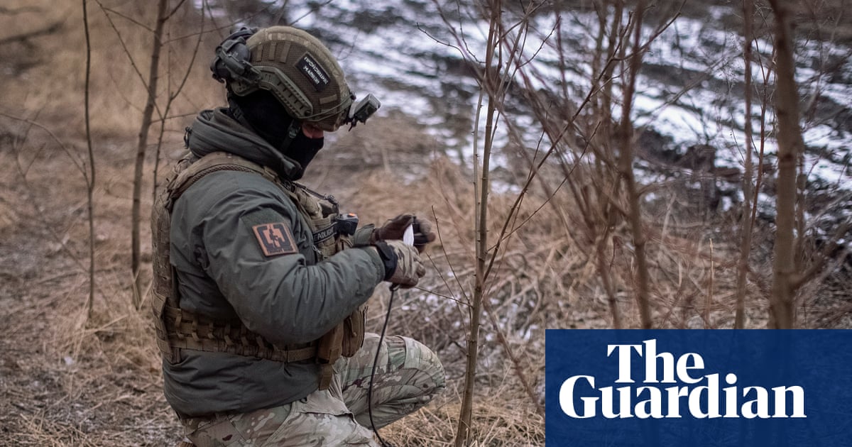Ukrainian soldiers in combat have access to Starlink satellite internet restricted | Ukraine