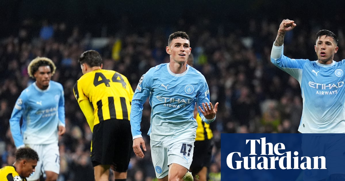 Foden hat-trick helps Manchester City cut through noise and crush AEK Athens | Champions League
