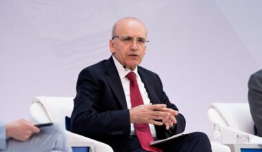 Şimşek tells investors Türkiye has avoided systemic risk in fund turmoil