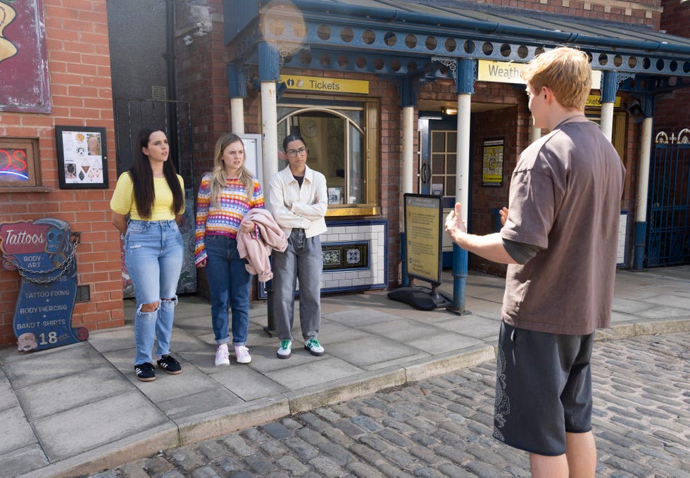 Summer Spellman, Marco Rhodes, Amy Barlow, Asha Alahan, Coronation Street summer spellman, marco rhodes, amy barlow, asha alahan, coronation street