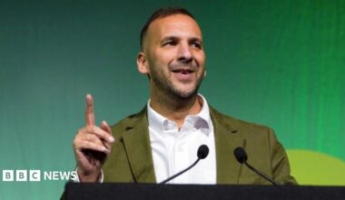 Green Party conference: Polanski calls for three-year cap on private rent rises