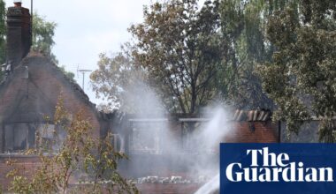 Firefighters voice growing concerns over water supplies to tackle UK wildfires | Firefighters