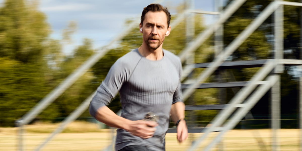 Tom Hiddleston, 45, Shares the Simple 4-Move Workout He Used to Stay Marvel-Ready – See If You Can Complete It