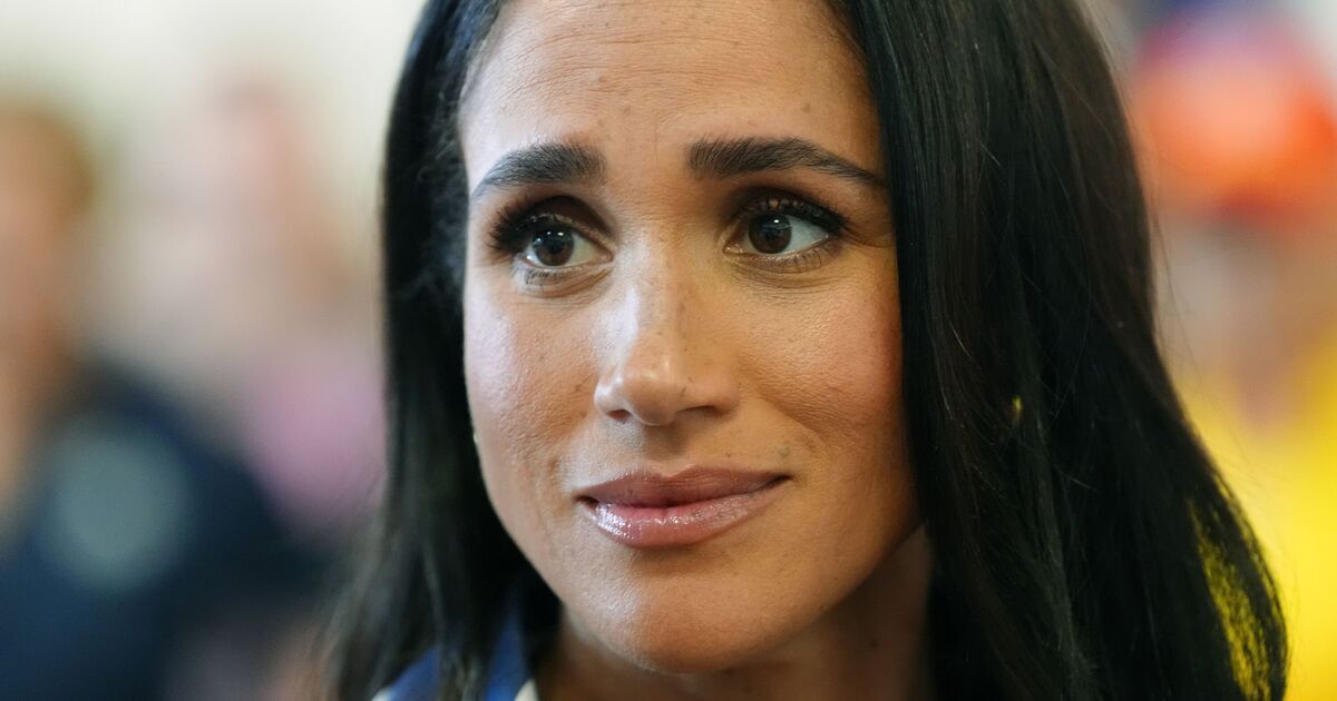 Royal Family LIVE: Staff ‘refused to serve’ Meghan Markle at Cotswolds | Royal | News