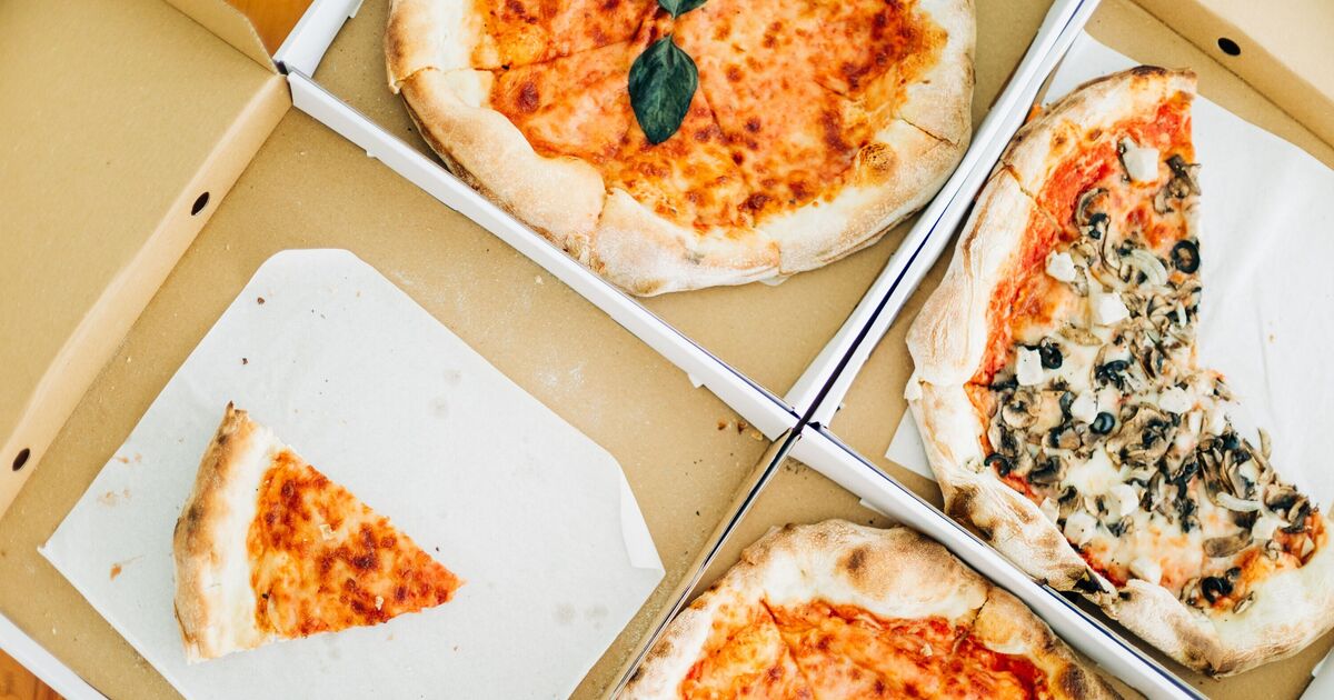 Binman settles debate on where to put takeaway food boxes