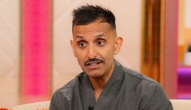 Dr Amir Khan's 30-second exercise to help reduce fall risk